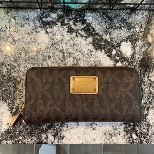 Michael Kors full size wallet